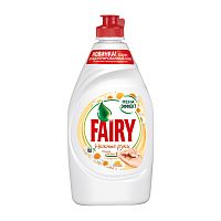 купить Fairy Средство для мытья посуды Нежные руки Ромашка и витамин Е 450 ml
